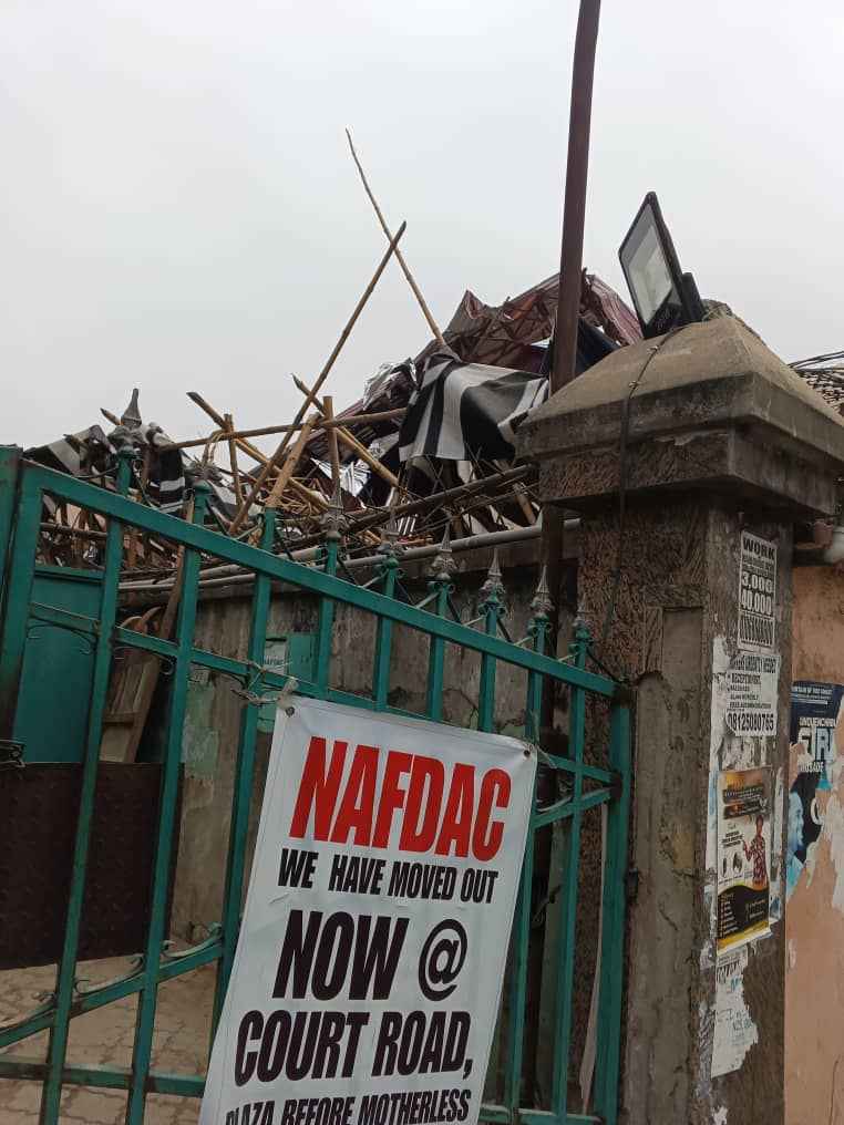 VIDEO; Properties Destroy As Four-storey Building Collapses In Onitsha ...