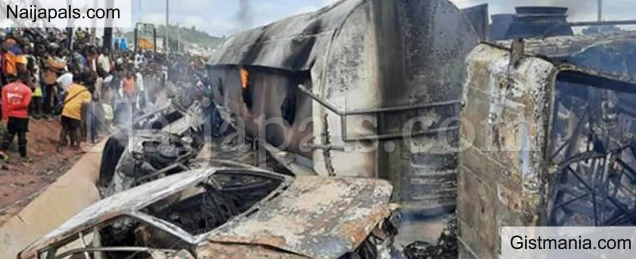 <img alt='.' class='lazyload' data-src='https://img.gistmania.com/emot/cry.gif' /> <b>Fatal Accident Claims Lives Of 11, 7 Injured On Lagos-Ibadan Expressway</b>