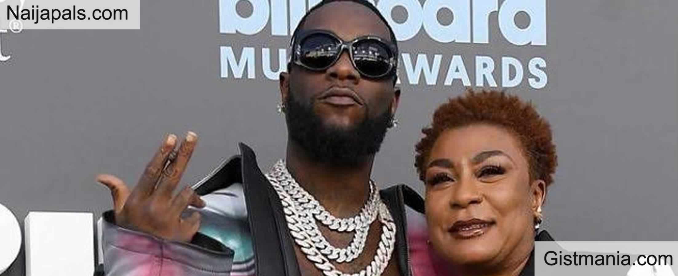 <div>Burna Boy Cries Out as His Mum Reportedly Seizes His Phone For Mocking Davido’s Grammy Loss</div>