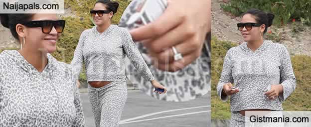 Diddys Ex Cassie Shows Off Engagement Ring As She Runs Errands In Los