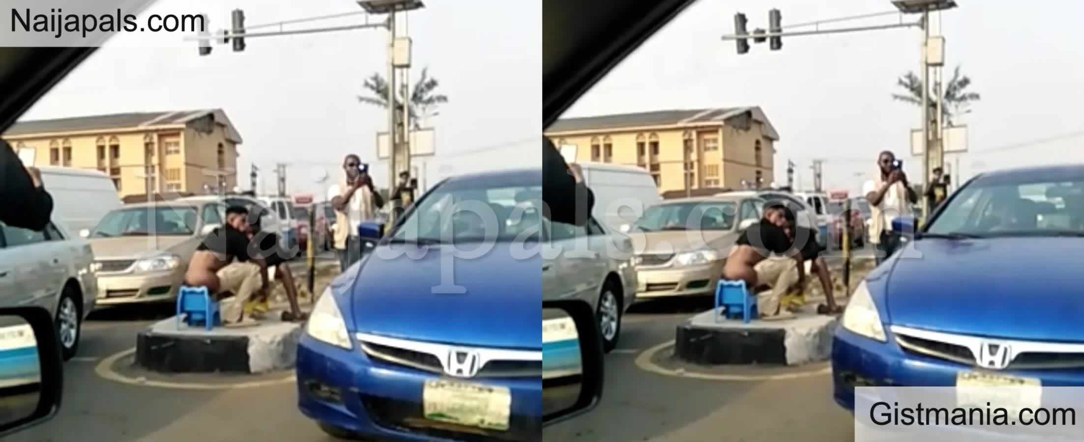 <img alt='.' class='lazyload' data-src='https://img.gistmania.com/emot/video.gif' /> <b>Watch Suspected Yahoo Boys Filmed Defecating And Eating It At IMSU Junction in Owerri, Imo</b>