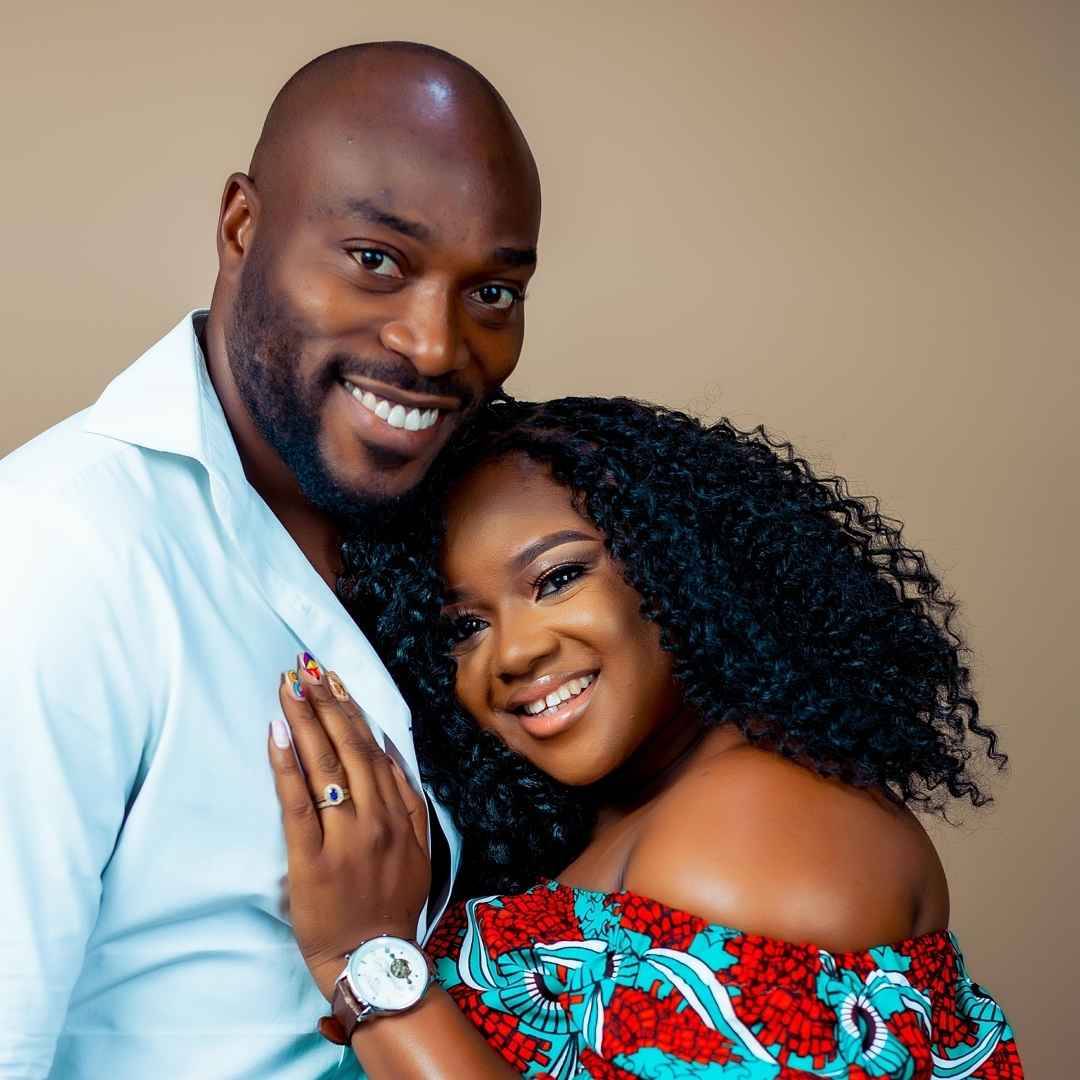 Actor Seun Akindele and Wife, Toun Celebrate Their Fifth Year Wedding ...